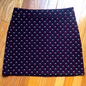 LOFT skirt Sz 8 dark red geo print side zipper